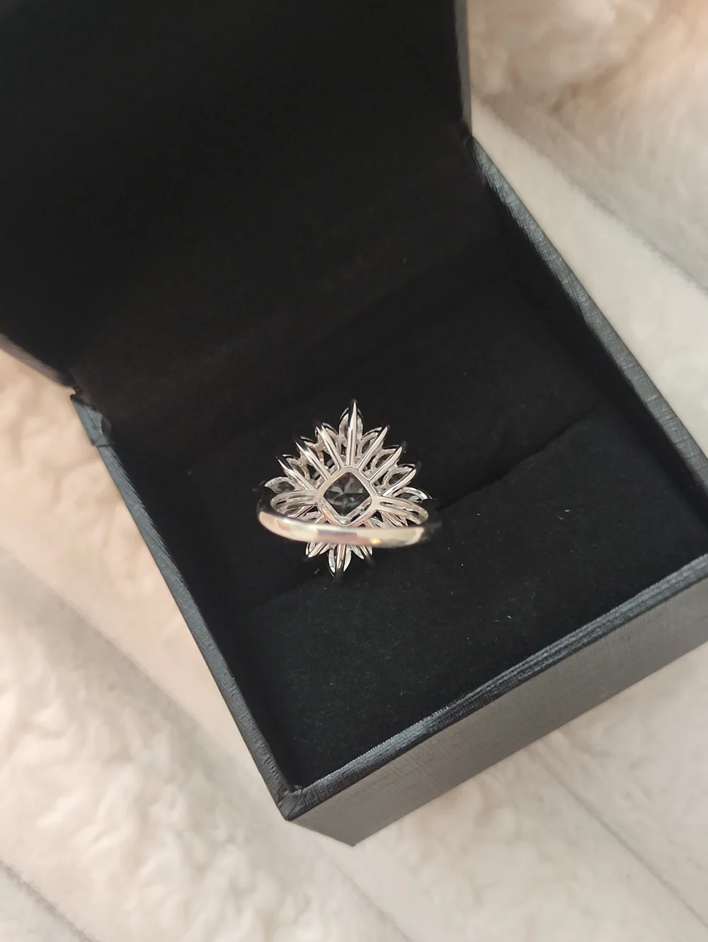 NIB Sterling Silver White CZ  Statement Ring With Princess Cut Solitaire